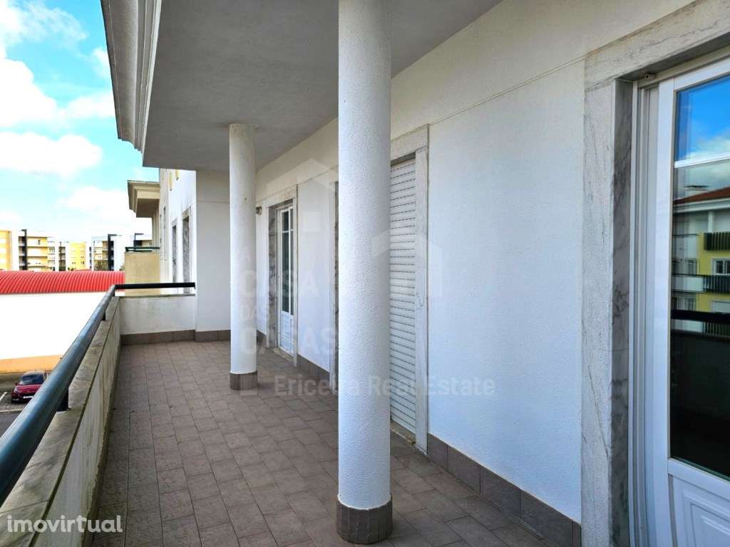 Vende Apartamento T2 - Ericeira 7 km, A Casa das Casas - Grande imagem: 2/15