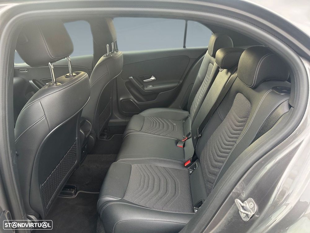 Mercedes-Benz A 200 - 11