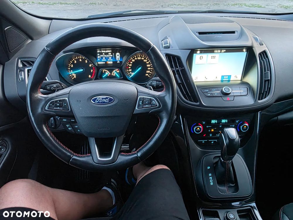 Ford Kuga 1.5 EcoBoost 4x4 ST-Line - 19