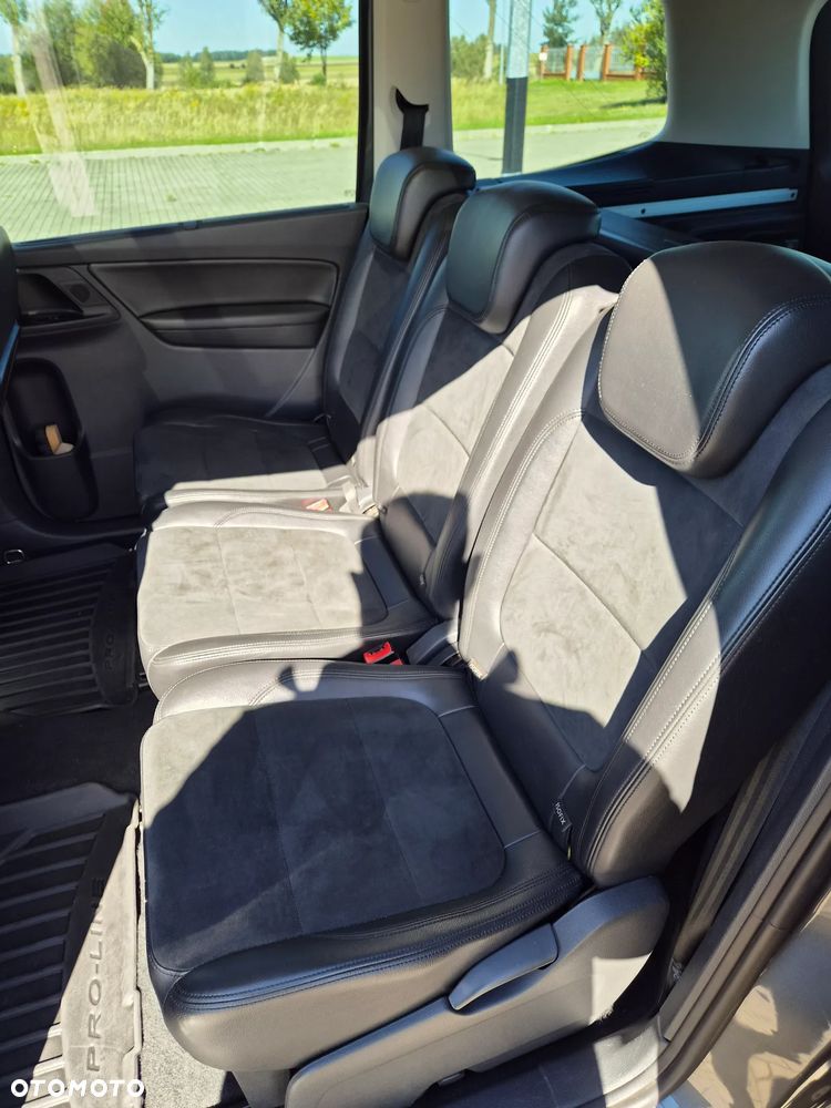 Volkswagen Sharan - 16