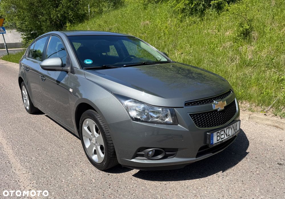 Chevrolet Cruze - 1
