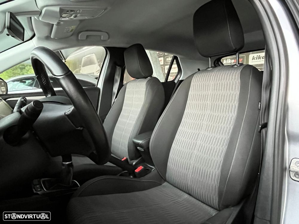 Opel Corsa 1.2 Business - 17