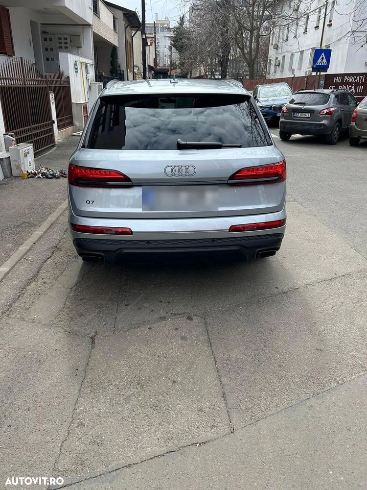 Audi Q7 2024 photo 2