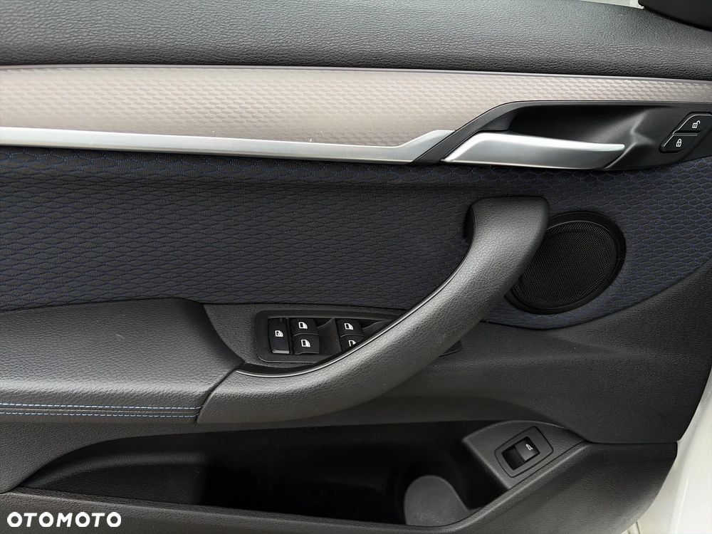 BMW X2 sDrive18i M Sport - 9