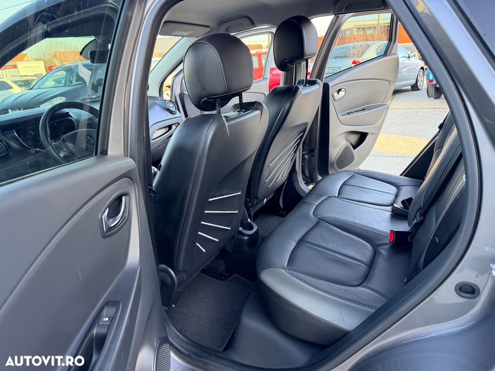 Renault Captur - 29