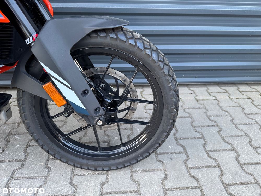 KTM Adventure - 21