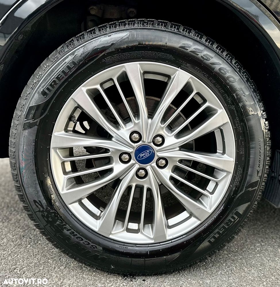 Ford Kuga 2.0 EcoBlue A8 AWD ST Line - 26