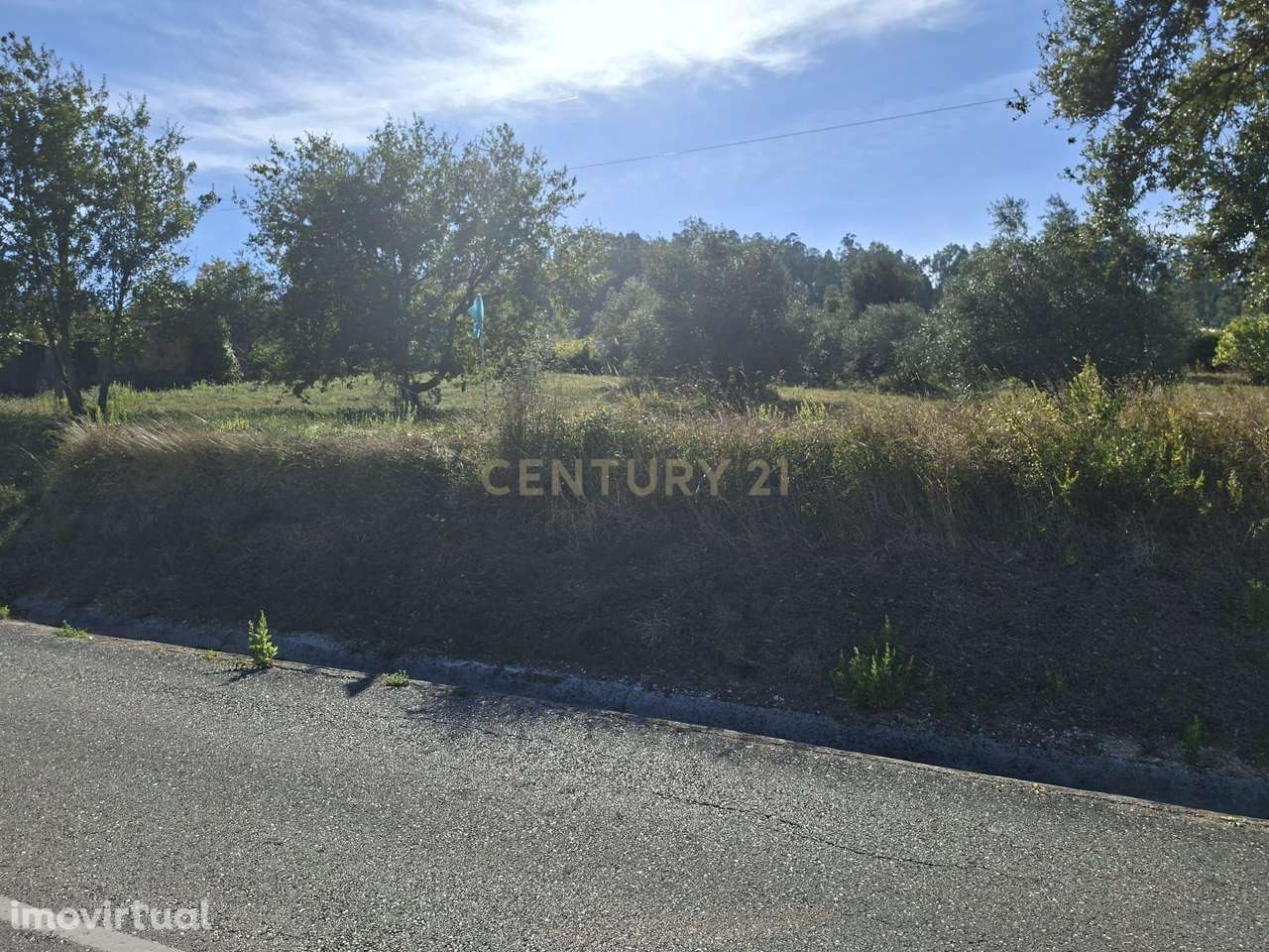Terreno em Pombal com Vista Panorâmica e Acessos Convenientes - Grande imagem: 3/37