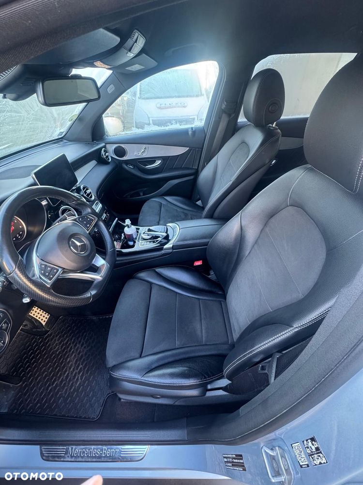 Mercedes-Benz GLC 220 d 4Matic 9G-TRONIC - 12