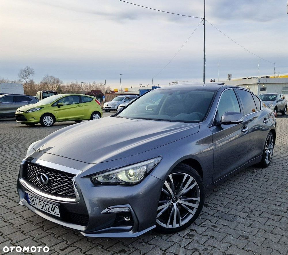 Infiniti Q50 - 2
