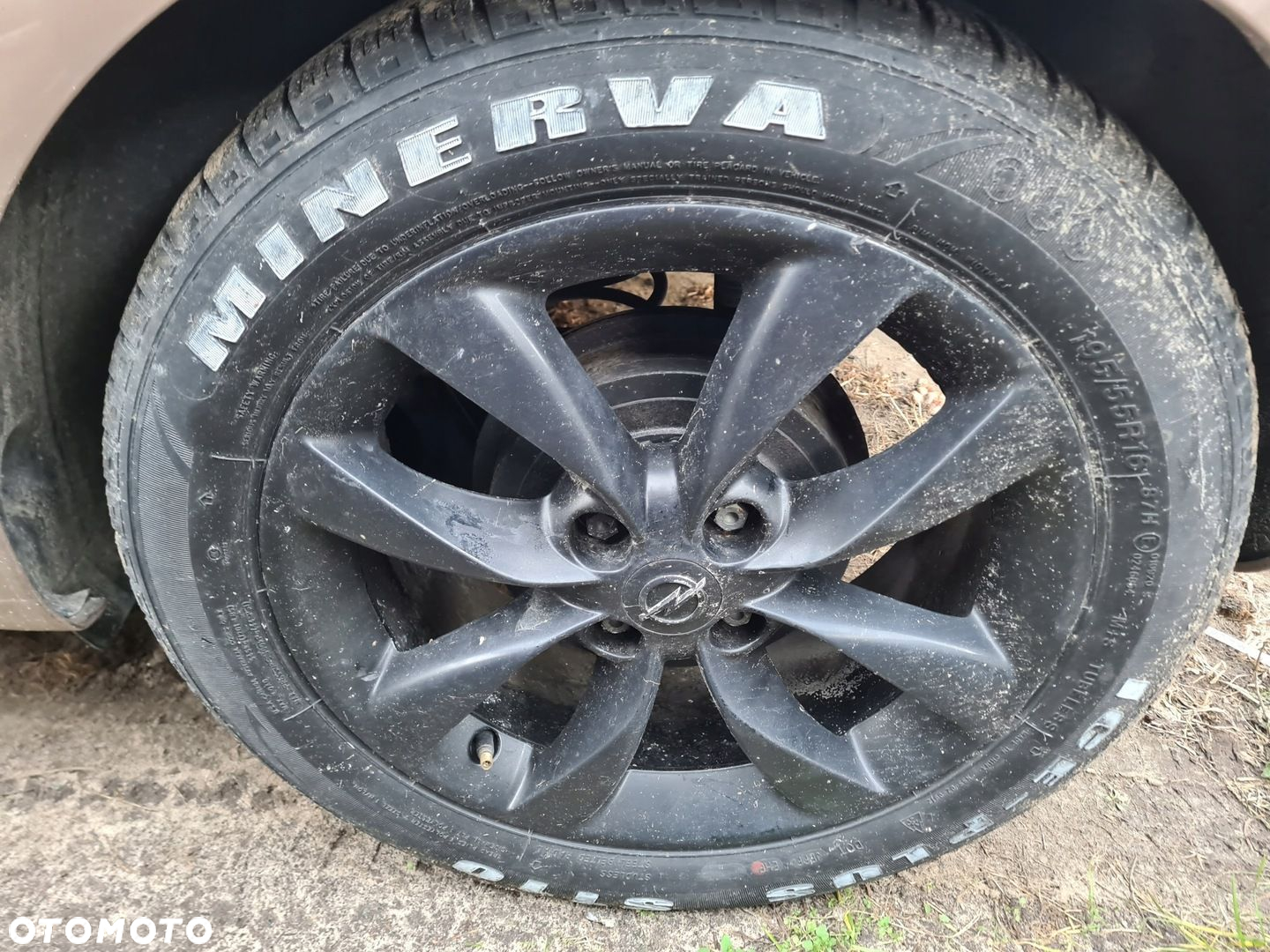 FELGI KOŁA 4X100 16 OPEL ASTRA H MERIVA A - 4