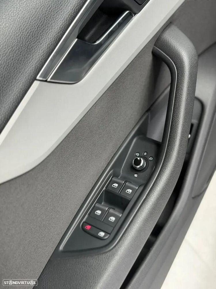 Audi A4 30 TDI Advanced S tronic - 8