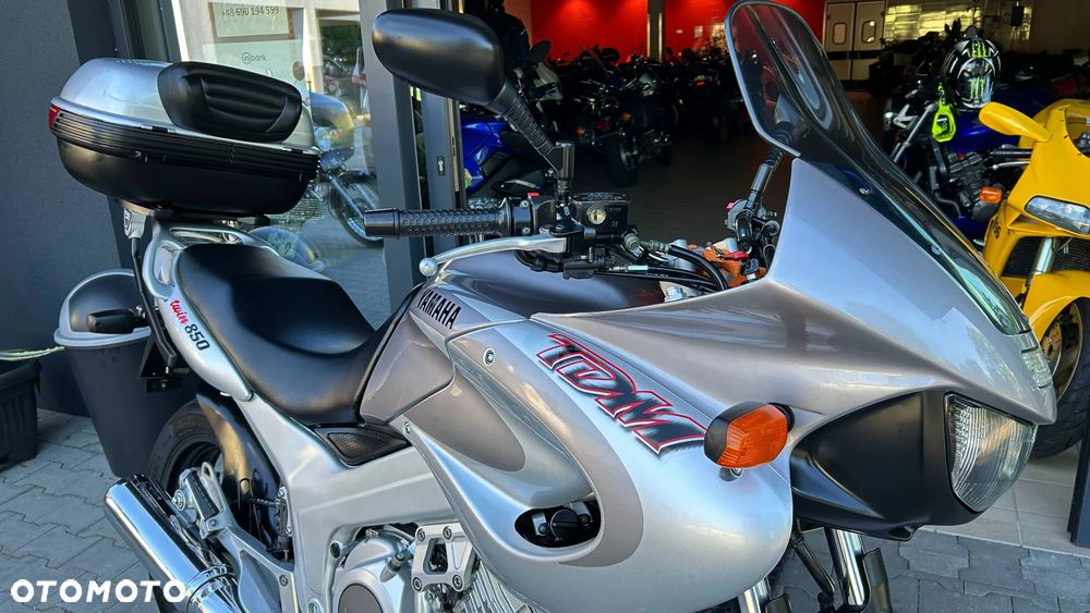 Yamaha TDM - 9