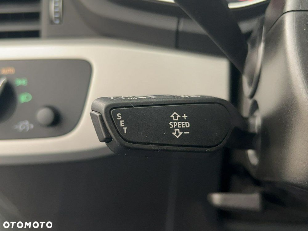 Audi A4 Limousine 35 TDI mHEV Advanced S tronic - 26