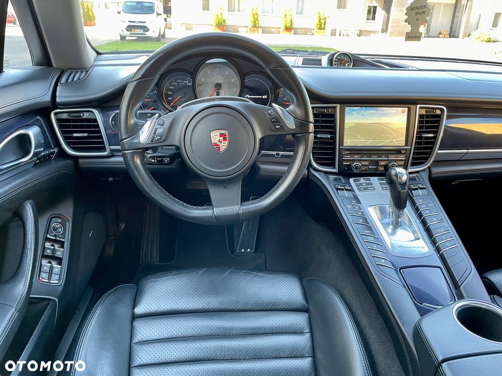 Porsche Panamera S PDK - 5