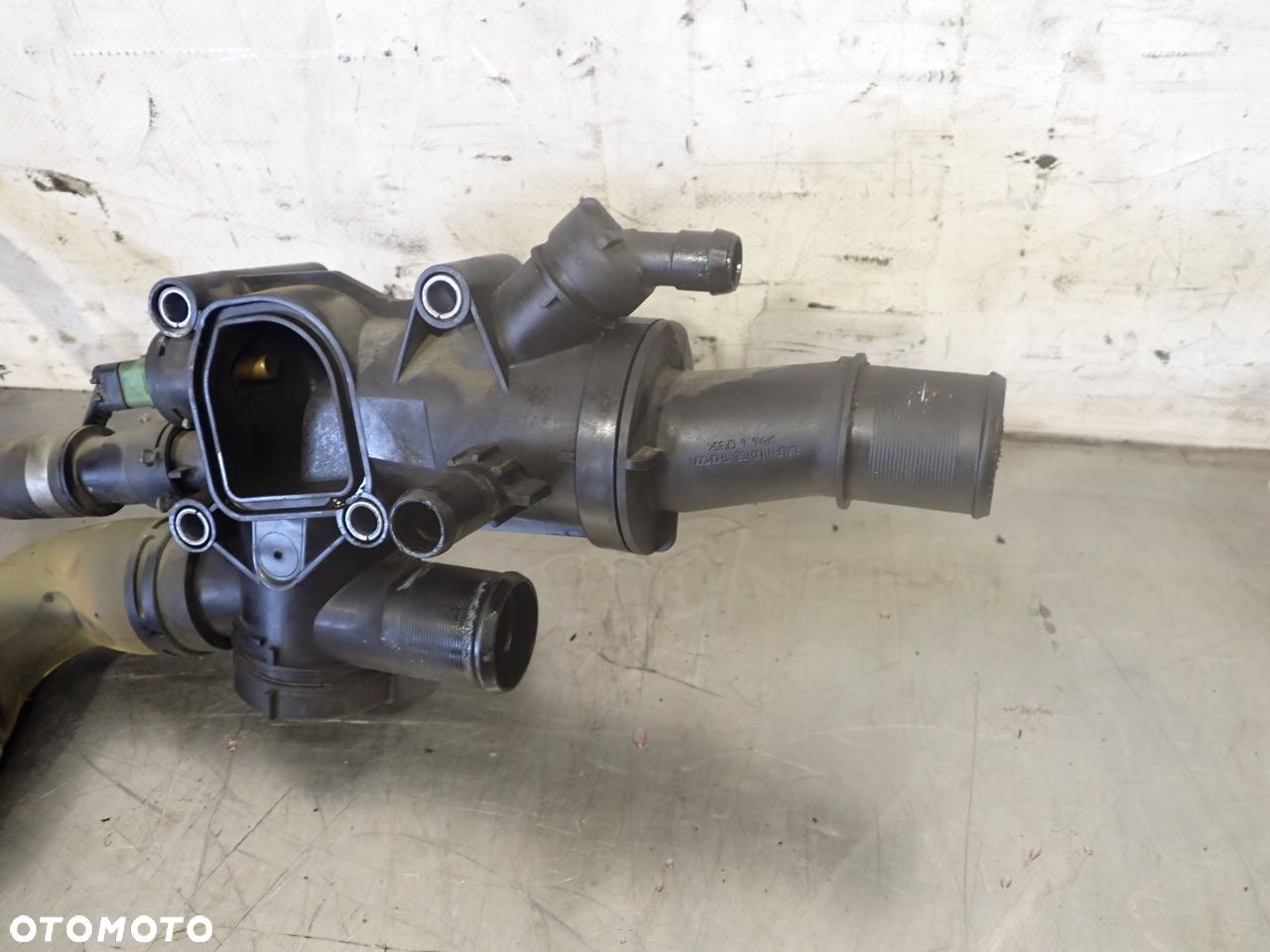 OBUDOWA TERMOSTATU FORD MONDEO MK4 2.0TDCI 9656182980 - 4