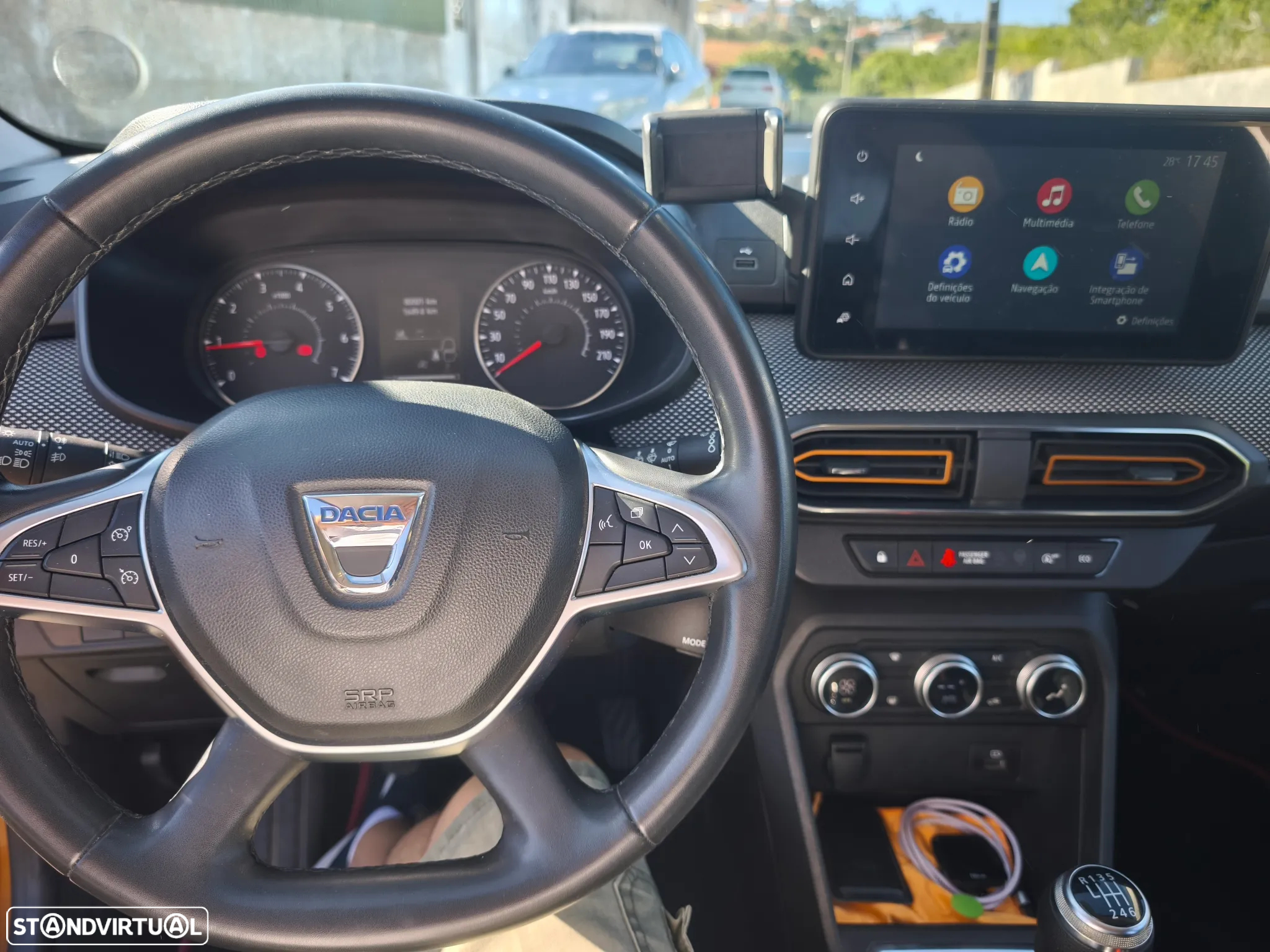 Dacia Sandero - 5