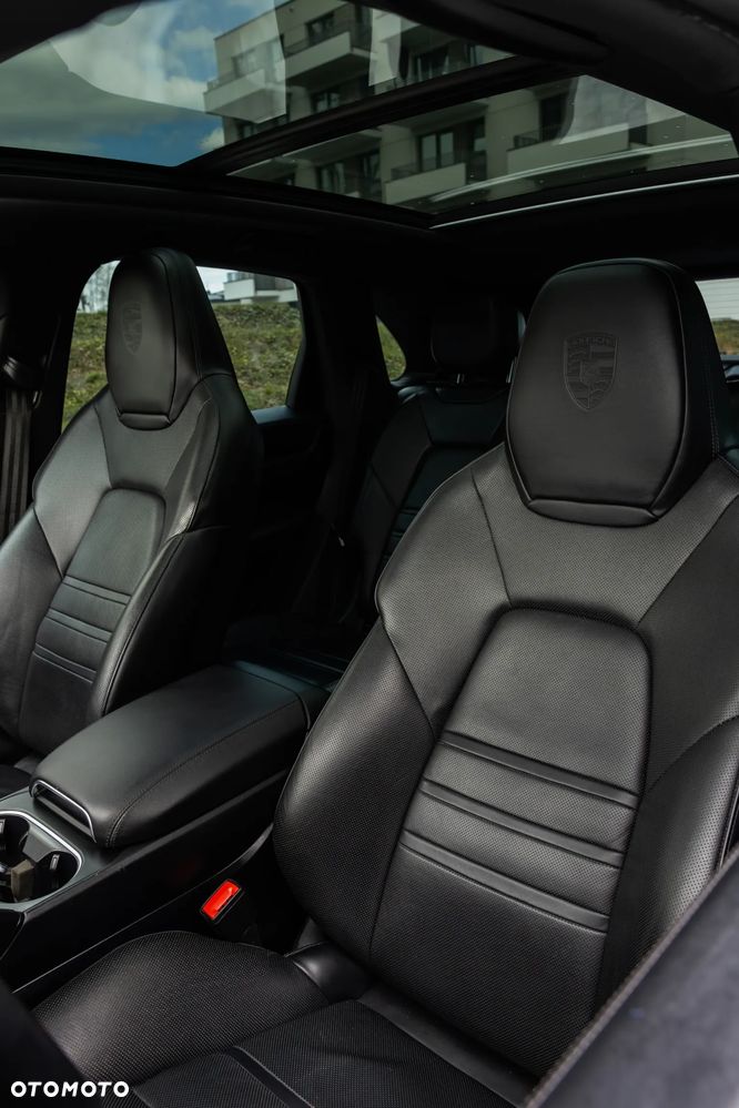 Porsche Cayenne E-Hybrid Tiptronic S Platinum Edition - 19