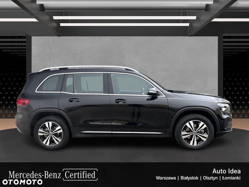 Mercedes-Benz GLB - 10