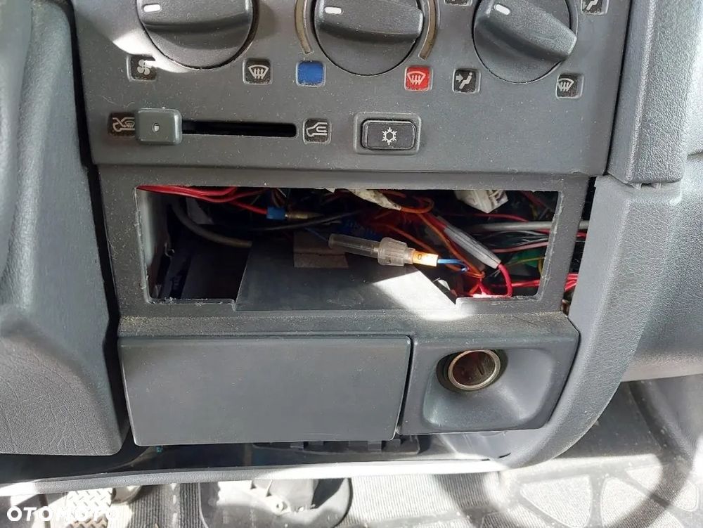 Fiat DUCATO PILOTE 2.8 HDI ALKOVA KAMPER KAMPINGOWY KLIMATYZACJA - 9