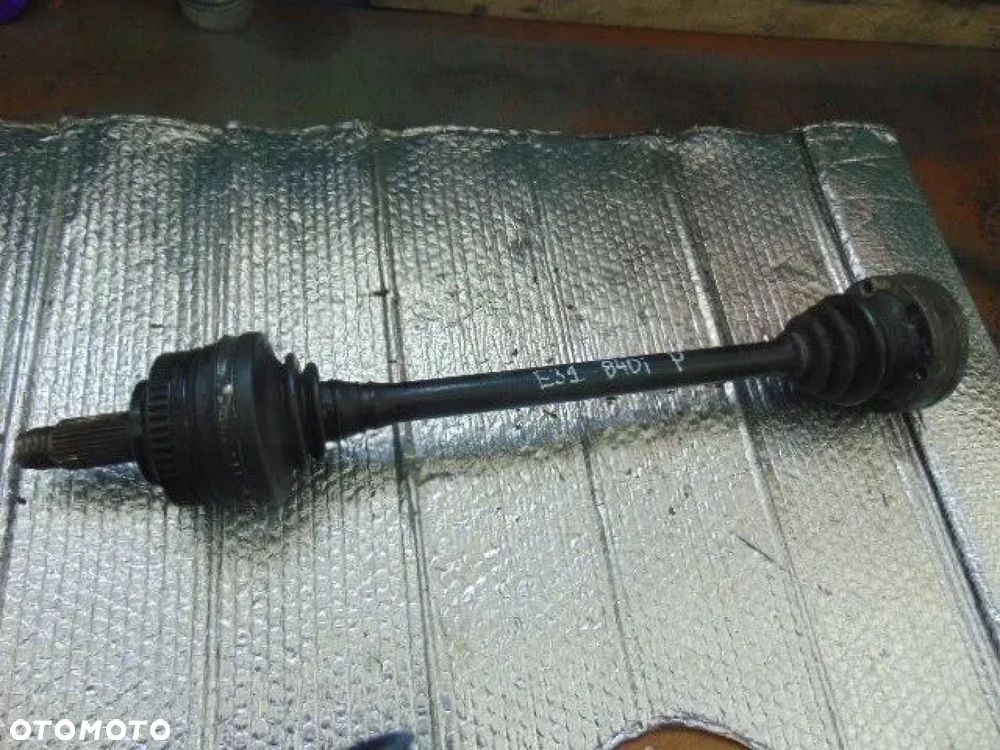 BMW 8 E31 840i 850i PÓŁOŚ półośka TYLna TYŁ PRAWA LEWA LK=94mm 33211227018 1227018 Fi=32mm