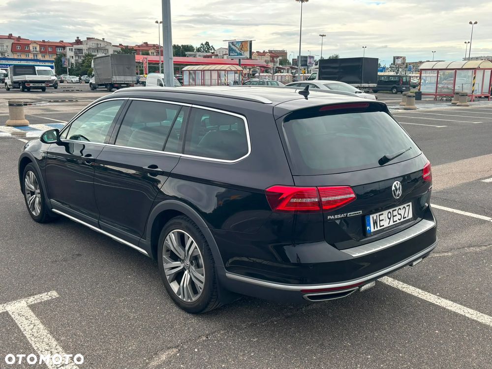Volkswagen Passat 2.0 TDI SCR 4Mot DSG Highline - 4