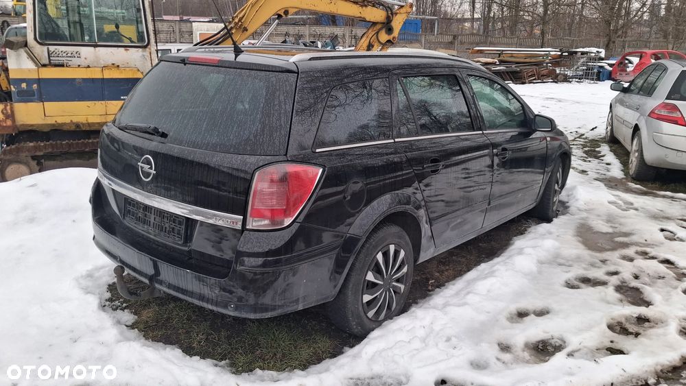 Na części Opel Astra H silnik 1.7 CDTI 101 km Z17DTH skrzynia maska zderzak drzwi klapa szyba fotel kanapa lusterko lampa lakier: Z20R - 4