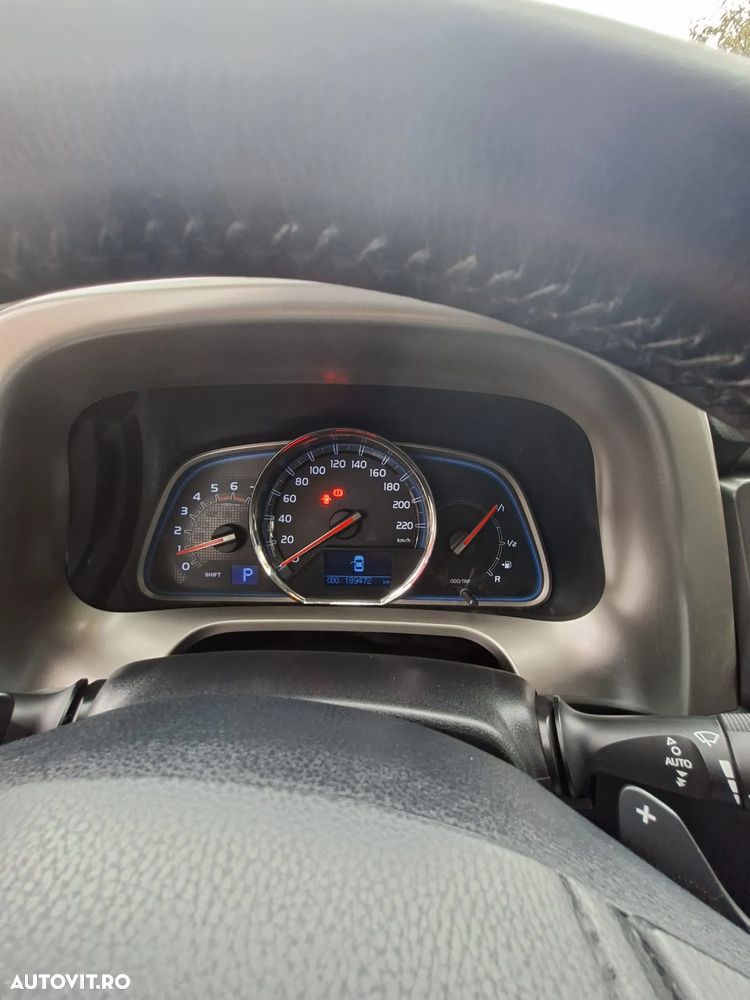 Toyota RAV4 2.2 D-4CAT 4WD Aut Luxury 18" - 13