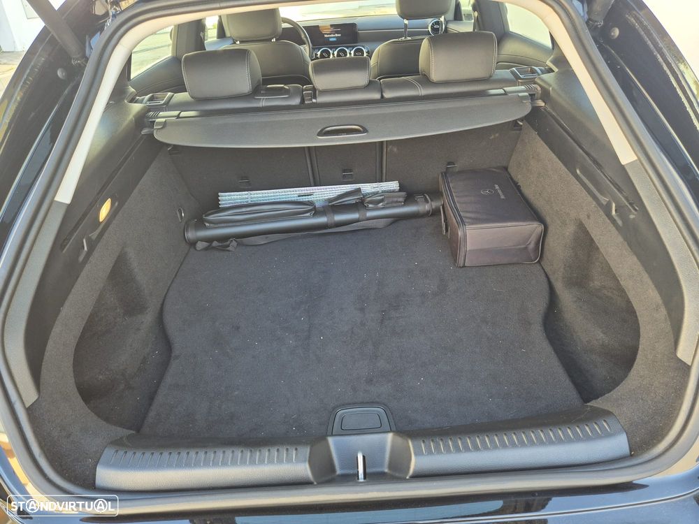 Mercedes-Benz CLA 250 e Shooting Brake Progressive - 11