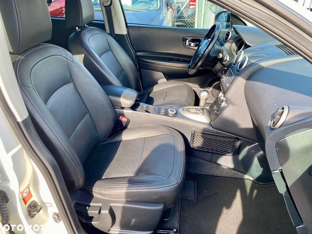 Nissan Qashqai 2.0 4x4 Tekna CVT - 6