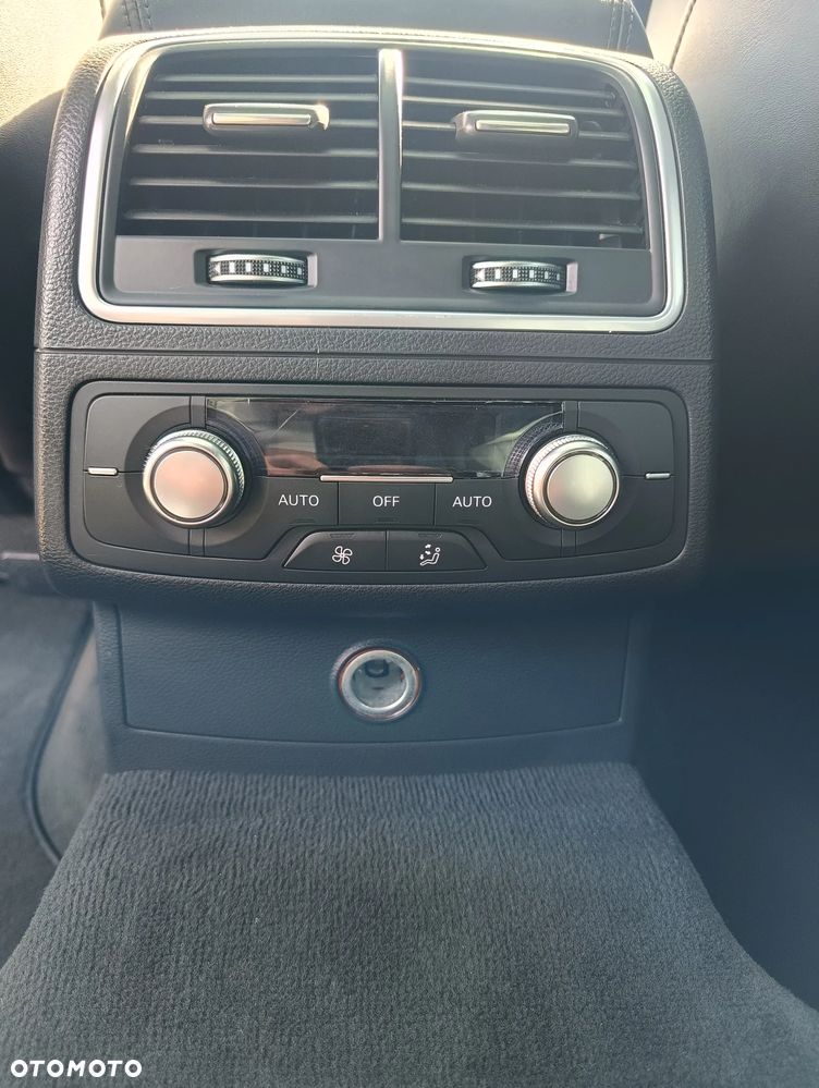 Audi A6 Avant - 25