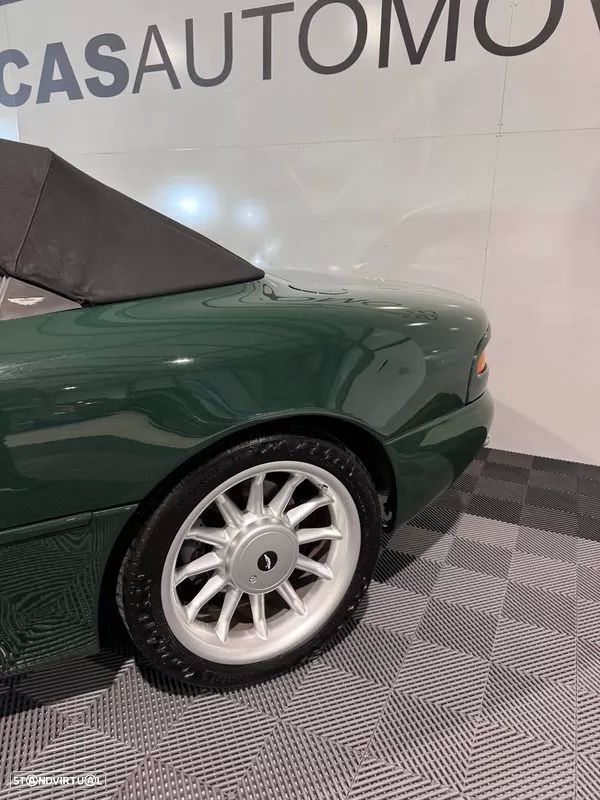 Aston Martin DB7 Vantage Volante — fotografia 13