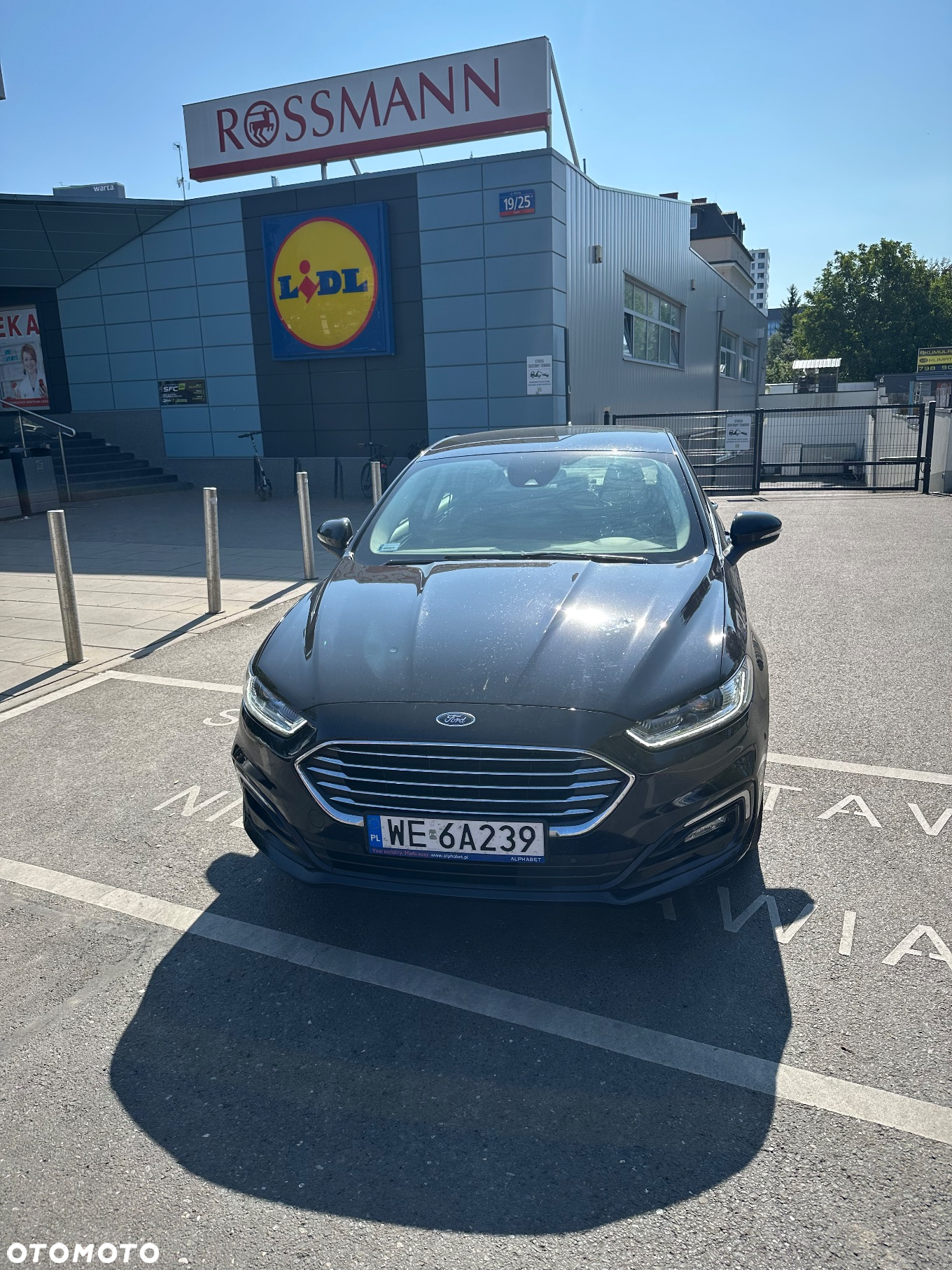 Ford Mondeo 2.0 Hybrid Titanium - 4