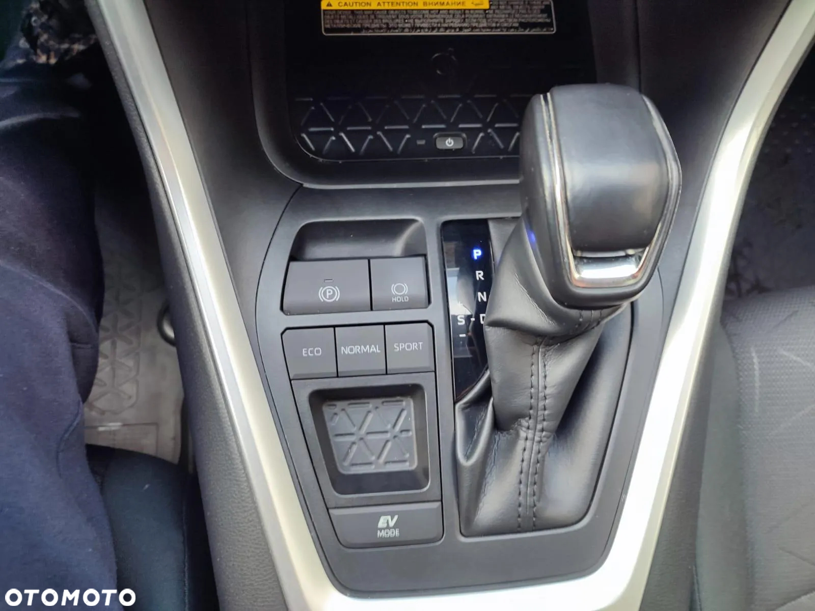 Toyota RAV4 2.5 Hybrid Comfort 4x2 - 17