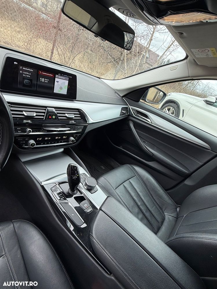 BMW Seria 5 520d Aut. - 19