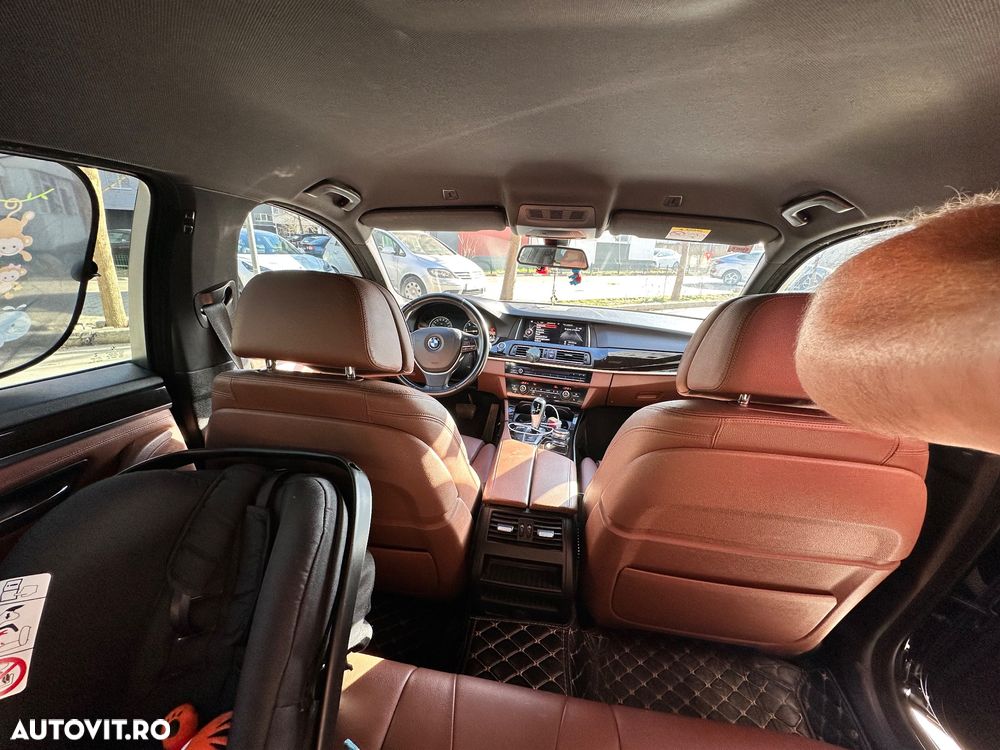 BMW Seria 5 518d Aut. Luxury Line - 16