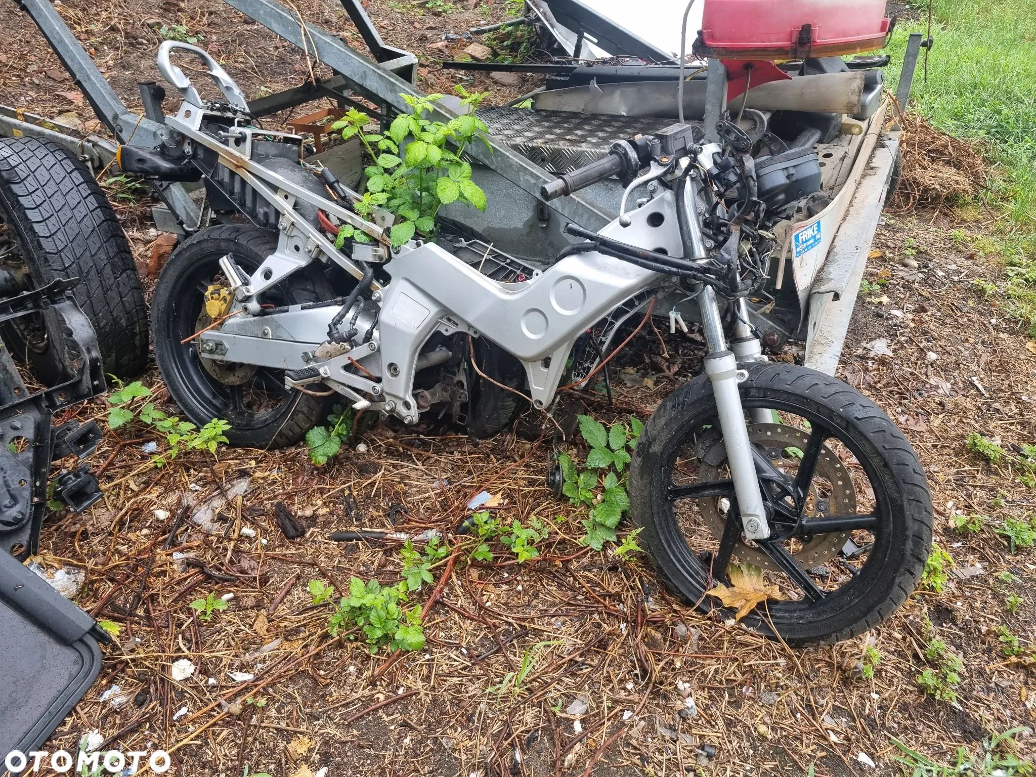 Honda NSR 125 na części 2003 Rama Koła Lagi - 1