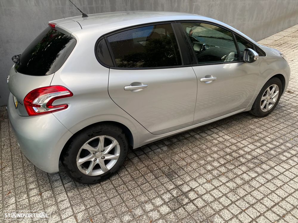 VW Golf Variant 1.6 TDi BlueMotion Trendline - 12