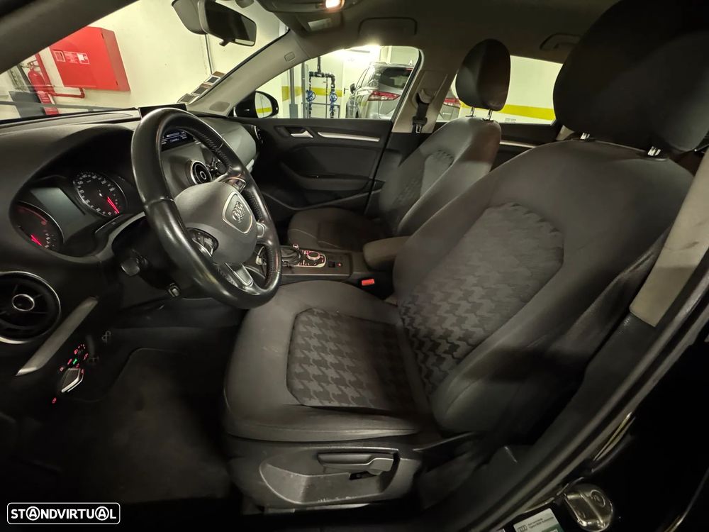 Audi A3 Sportback 1.6 TDI Sport S tronic - 10