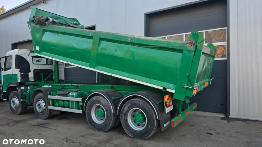 Volvo FM 420 8x4 - 6