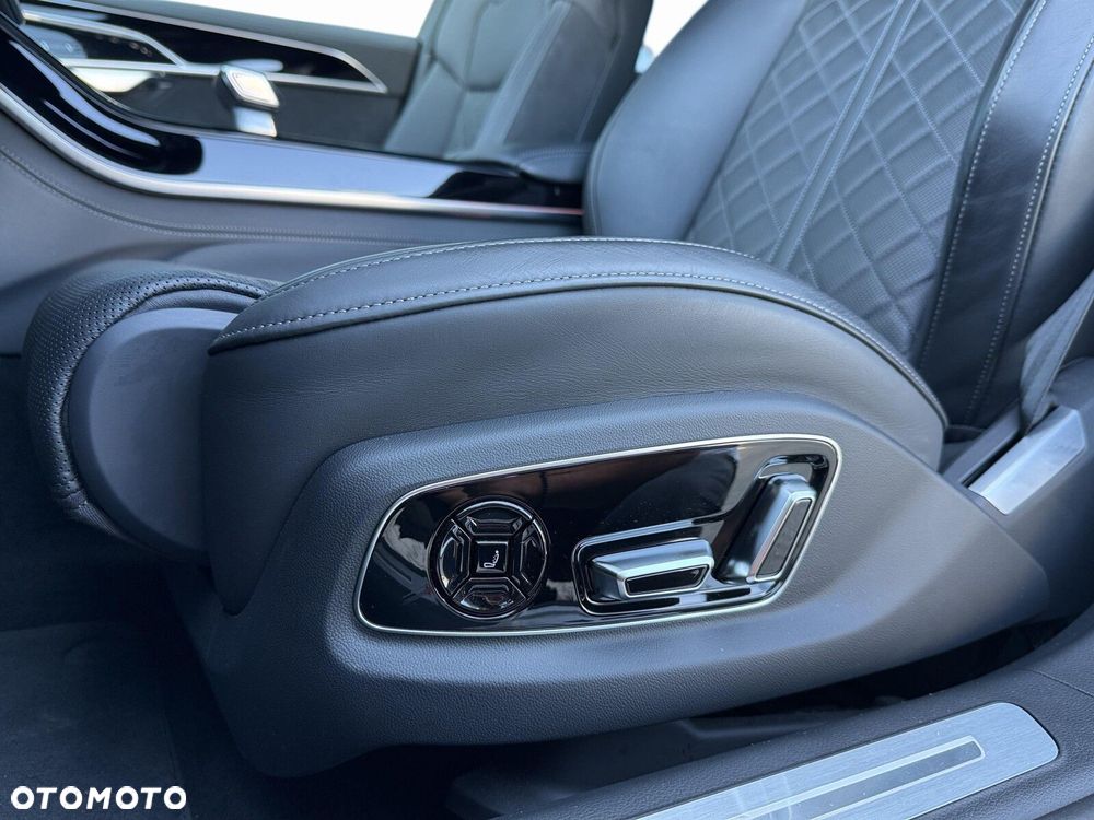 Audi A8 L 55 TFSI mHEV Quattro Tiptr - 12