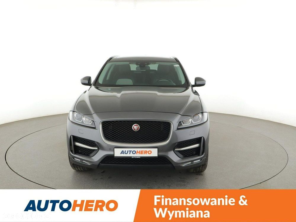 Jaguar F-Pace 2.0 i4D AWD R-Sport - 11