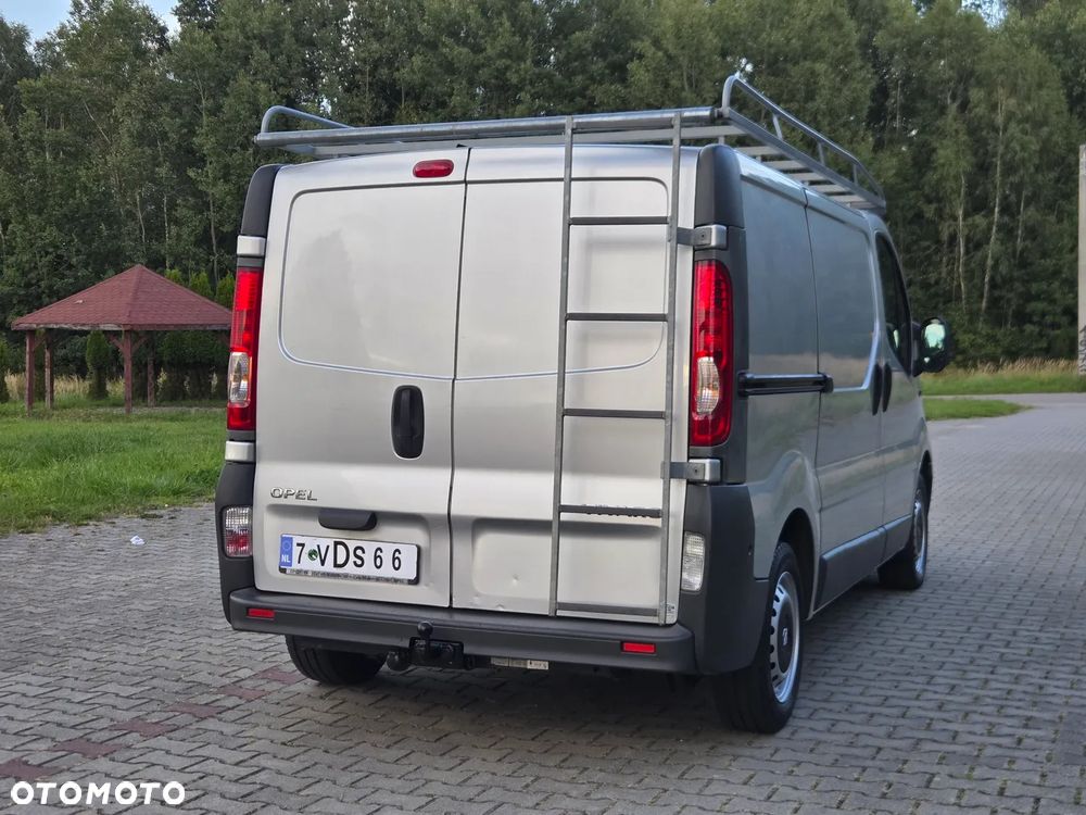 Renault Trafic - 11