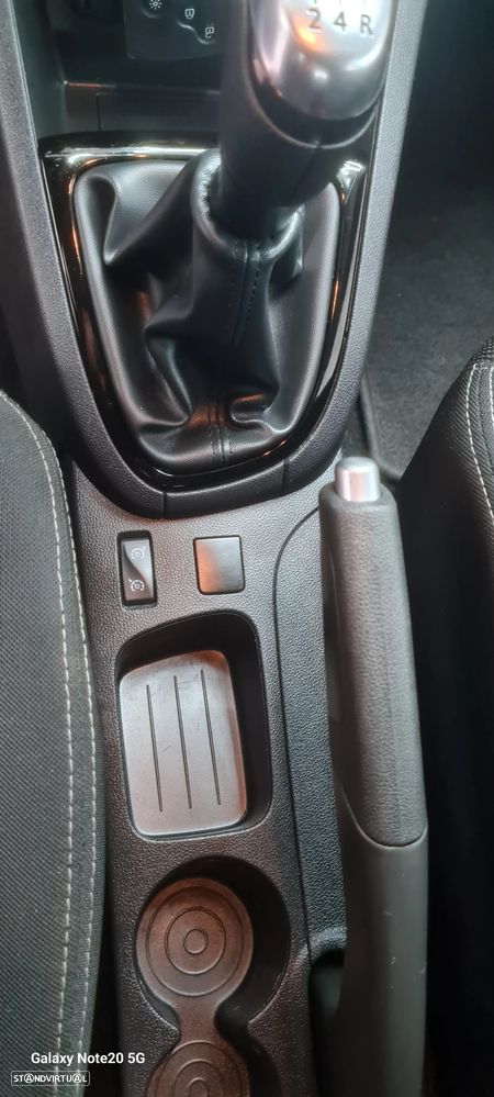 Renault Clio TCe 90 Limited - 22