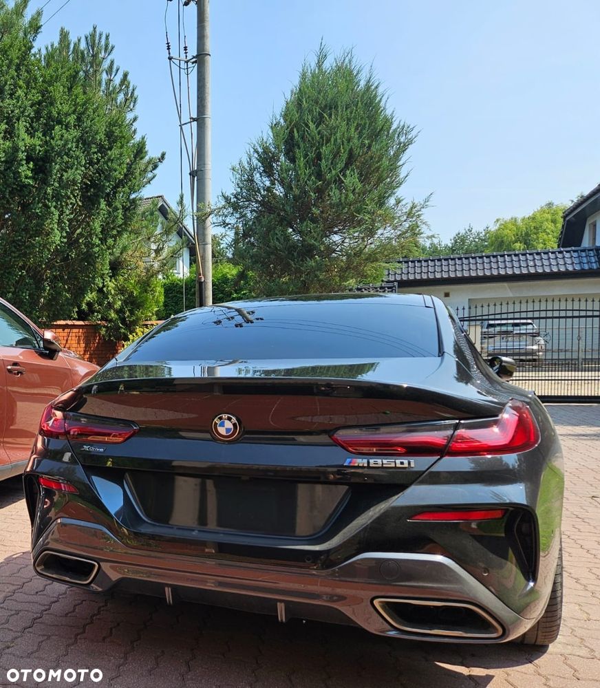 BMW M8 - 2