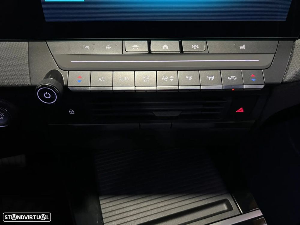 Opel Astra Sports Tourer 1.2 T Hybrid GS eDCT - 32