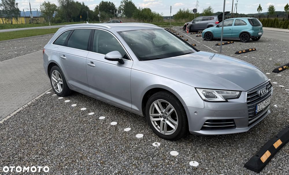 Audi A4 Avant 2.0 TDI - 4
