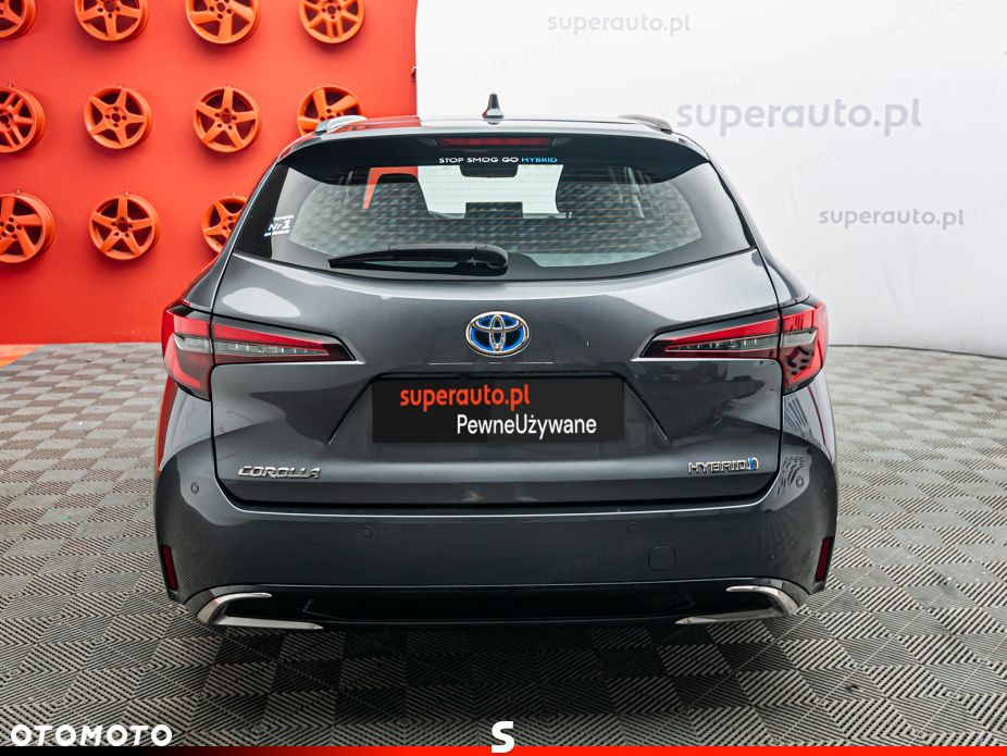 Toyota Corolla - 5