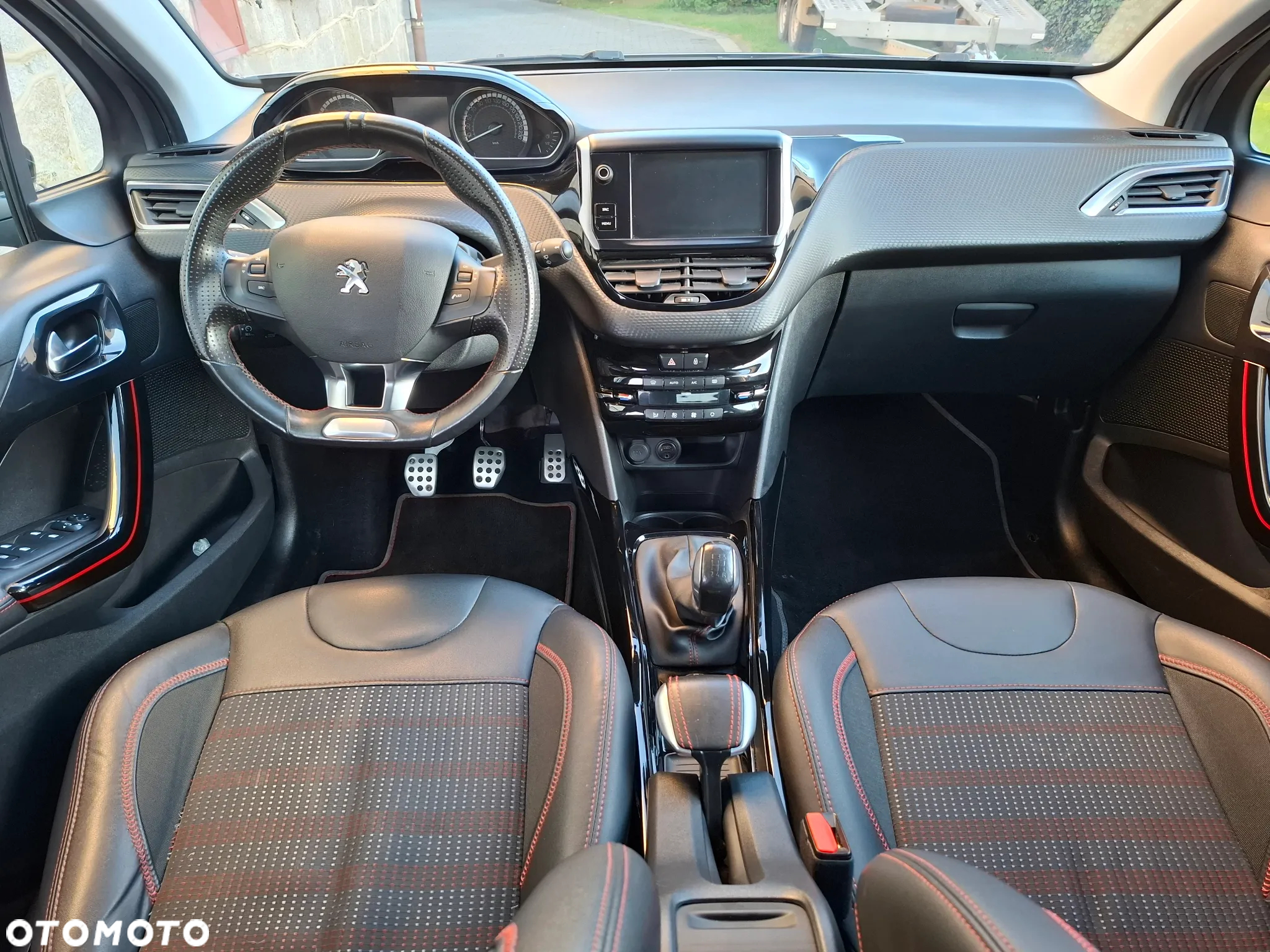Peugeot 2008 PureTech 110 Stop&Start GT-Line Edition - 13