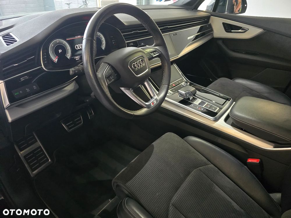 Audi Q7 45 TDI mHEV Quattro S Line Tiptr - 11